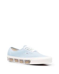 hellblaue niedrige Sneakers von Vans