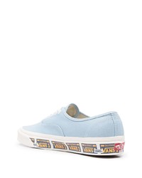 hellblaue niedrige Sneakers von Vans