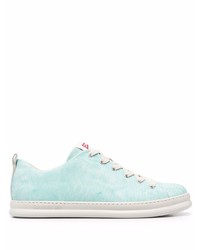 hellblaue niedrige Sneakers von Camper