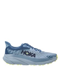 hellblaue niedrige Sneakers von Hoka One One