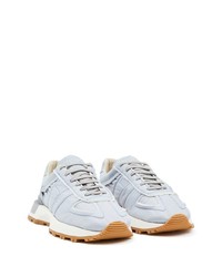 hellblaue niedrige Sneakers von Maison Margiela