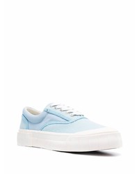 hellblaue niedrige Sneakers von Good News