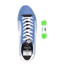 hellblaue niedrige Sneakers von SANYAKO