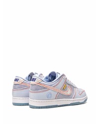 hellblaue niedrige Sneakers von Nike