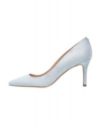 hellblaue Pumps von BCBGeneration