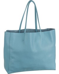 hellblaue Shopper Tasche aus Leder von Coccinelle