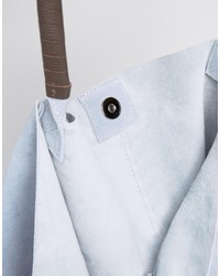 hellblaue Shopper Tasche aus Wildleder von Asos