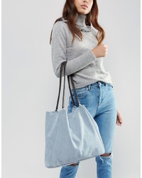 hellblaue Shopper Tasche aus Wildleder von Asos