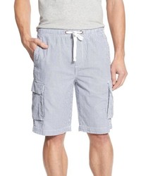 hellblaue Shorts aus Seersucker