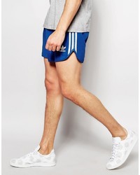 hellblaue Shorts von adidas