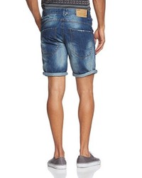 hellblaue Shorts