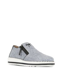 hellblaue Slip-On Sneakers aus Segeltuch von Giuseppe Zanotti