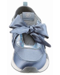 hellblaue Slip-On Sneakers aus Segeltuch von Tom Tailor