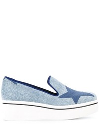 hellblaue Slipper mit Sternenmuster