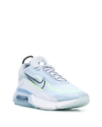 hellblaue Sportschuhe von Nike