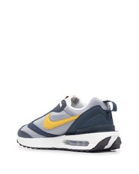 hellblaue Sportschuhe von Nike