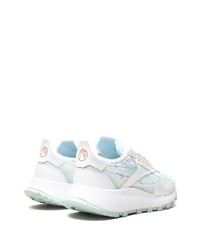 hellblaue Sportschuhe von Reebok