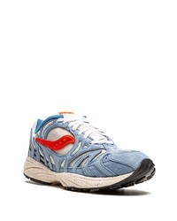 hellblaue Sportschuhe von Saucony