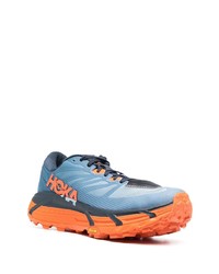 hellblaue Sportschuhe von Hoka One One