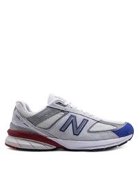 hellblaue Sportschuhe von New Balance