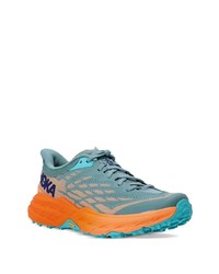 hellblaue Sportschuhe von Hoka One One