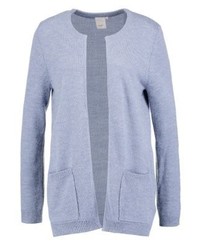 hellblaue Strickjacke mit einer offenen Front von Ichi