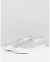 hellblaue Turnschuhe von Asos