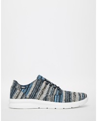 hellblaue Turnschuhe von Vans