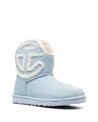 hellblaue Ugg Stiefel von UGG