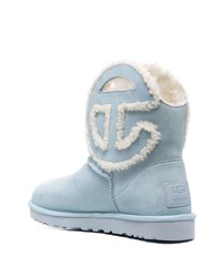 hellblaue Ugg Stiefel von UGG