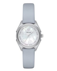 hellblaue Uhr von Armani