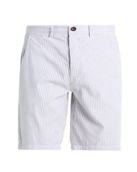 hellblaue vertikal gestreifte Shorts von River Island