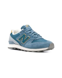 hellblaue Wildleder niedrige Sneakers von New Balance