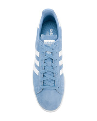 hellblaue Wildleder niedrige Sneakers von adidas