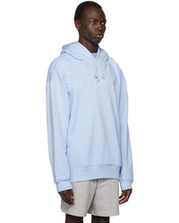 hellblauer Pullover mit einem Kapuze von adidas Originals