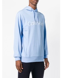 hellblauer Pullover mit einem Kapuze von CK Calvin Klein