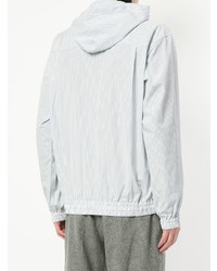 hellblauer Pullover mit einem Kapuze von Undercover