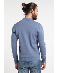 hellblauer Pullover mit einem Reißverschluss am Kragen von Dreimaster