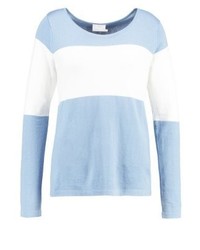 hellblauer Pullover mit einem Rundhalsausschnitt von Kaffe