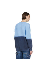 hellblauer Pullover mit einem V-Ausschnitt von MSGM