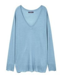 hellblauer Pullover mit einem V-Ausschnitt von Mango