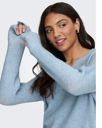 hellblauer Pullover mit einem V-Ausschnitt von Only