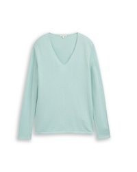hellblauer Pullover mit einem V-Ausschnitt von Tom Tailor