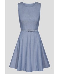 hellblaues ausgestelltes Kleid von ORSAY