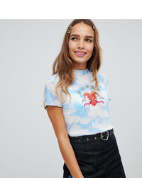 hellblaues bedrucktes T-Shirt mit einem Rundhalsausschnitt von Cli Cli By Clio Peppiatt