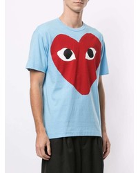 hellblaues bedrucktes T-Shirt mit einem Rundhalsausschnitt von Comme Des Garcons Play