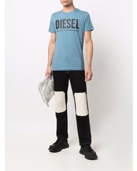 hellblaues bedrucktes T-Shirt mit einem Rundhalsausschnitt von Diesel