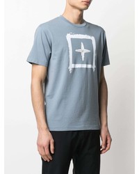 hellblaues bedrucktes T-Shirt mit einem Rundhalsausschnitt von Stone Island