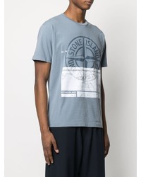 hellblaues bedrucktes T-Shirt mit einem Rundhalsausschnitt von Stone Island