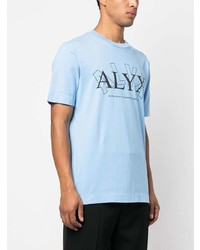 hellblaues bedrucktes T-Shirt mit einem Rundhalsausschnitt von 1017 Alyx 9Sm